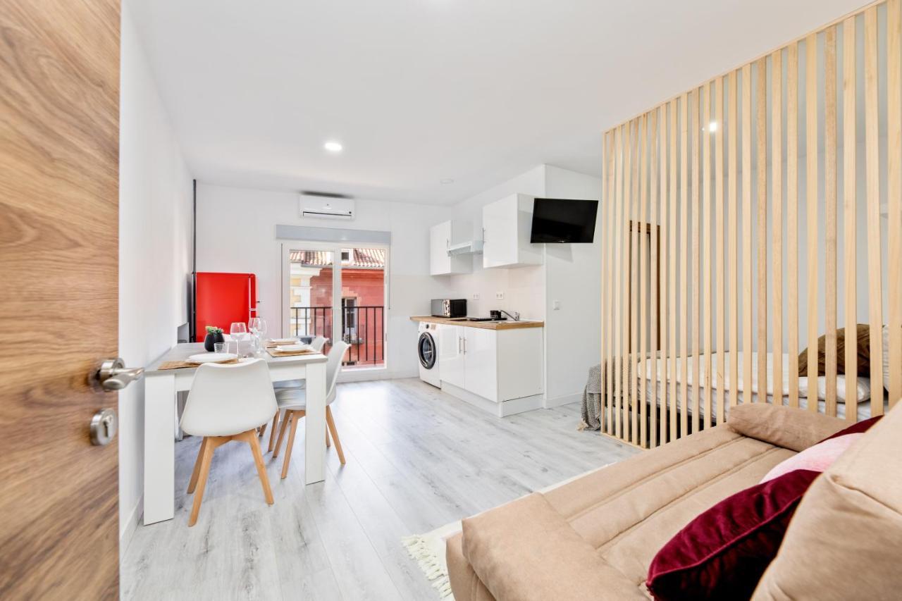 Los Apartamentos Jacinto Benavente Centro Μαδρίτη Εξωτερικό φωτογραφία