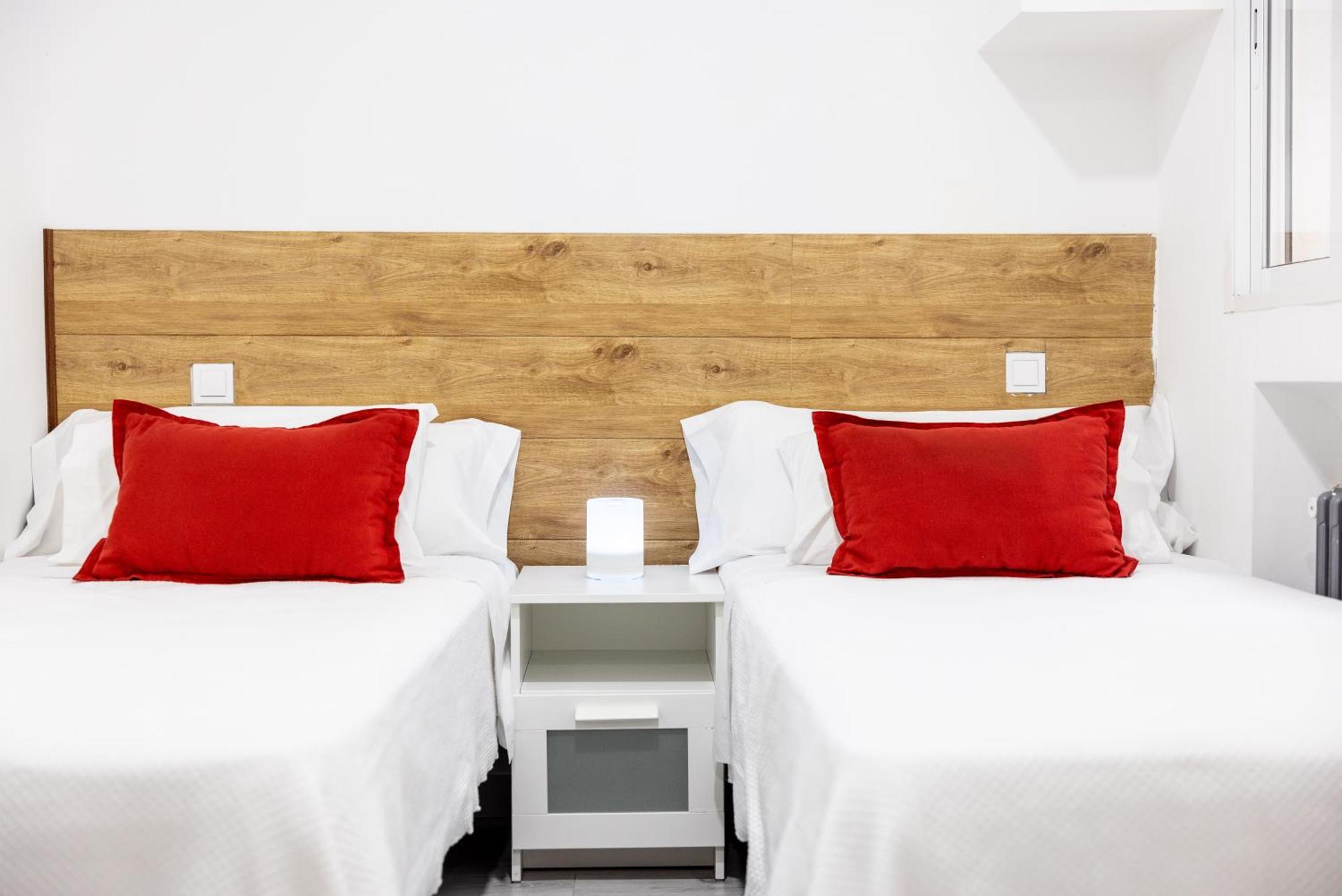 Los Apartamentos Jacinto Benavente Centro Μαδρίτη Εξωτερικό φωτογραφία