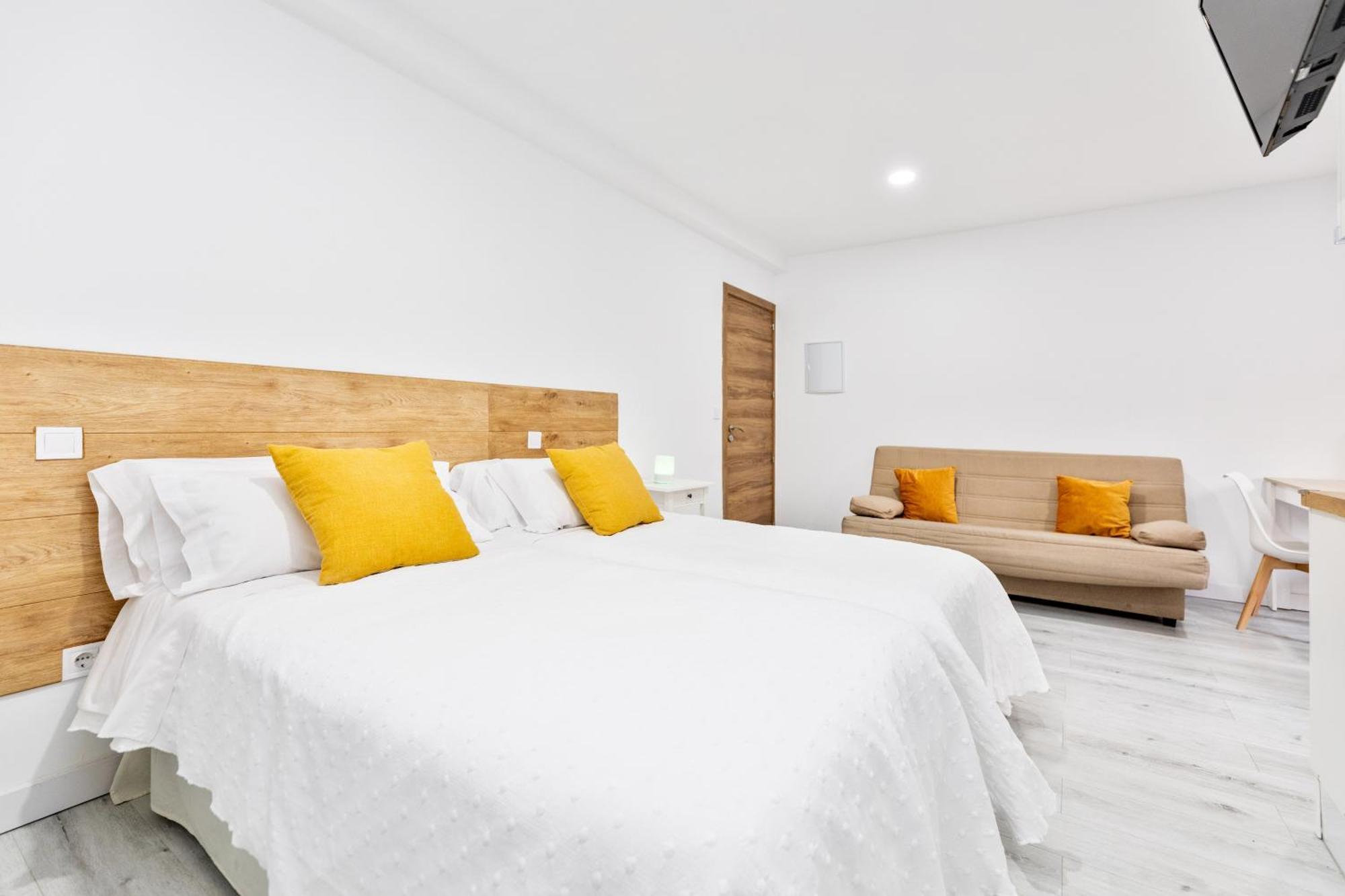 Los Apartamentos Jacinto Benavente Centro Μαδρίτη Εξωτερικό φωτογραφία