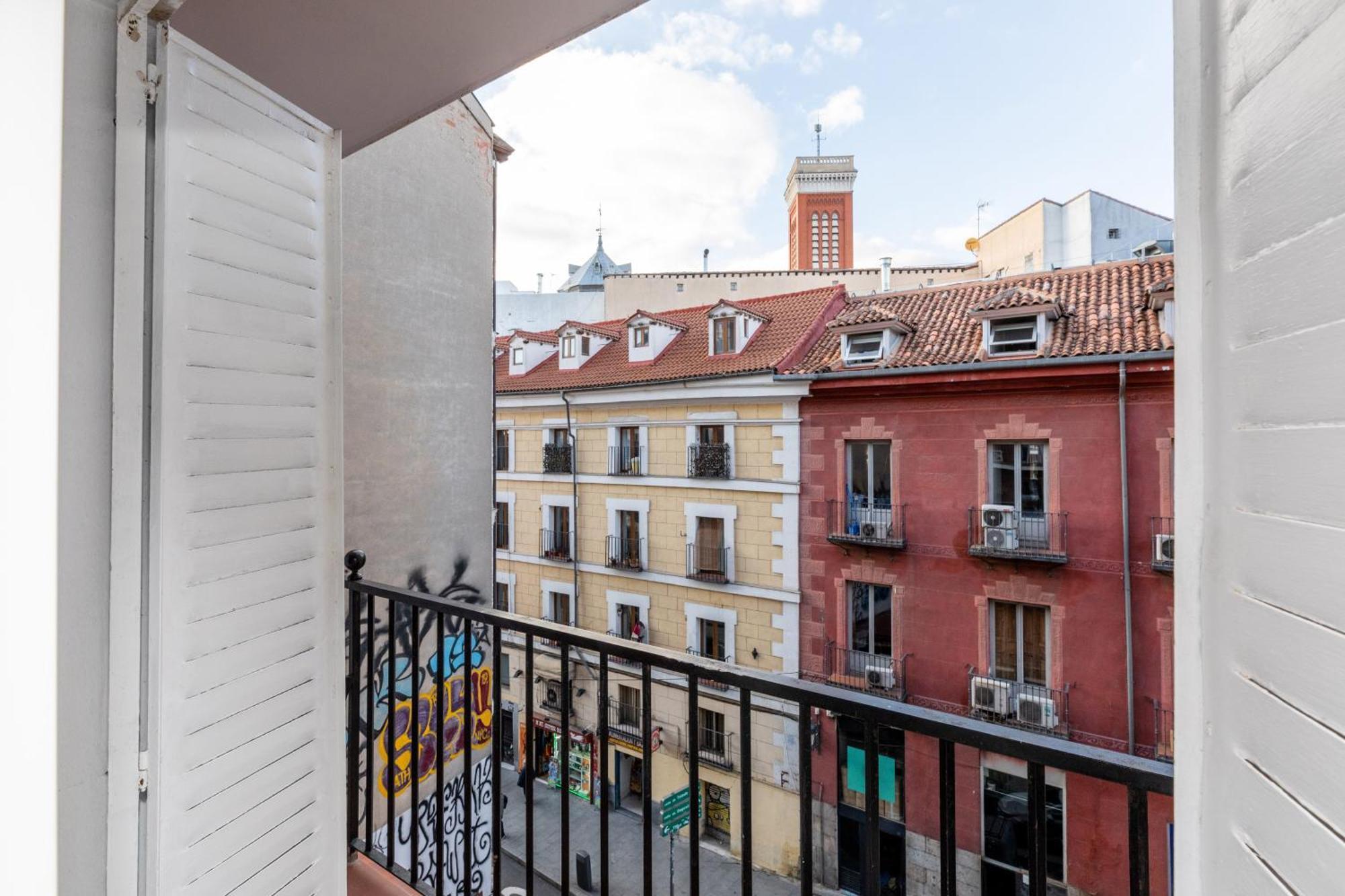 Los Apartamentos Jacinto Benavente Centro Μαδρίτη Εξωτερικό φωτογραφία