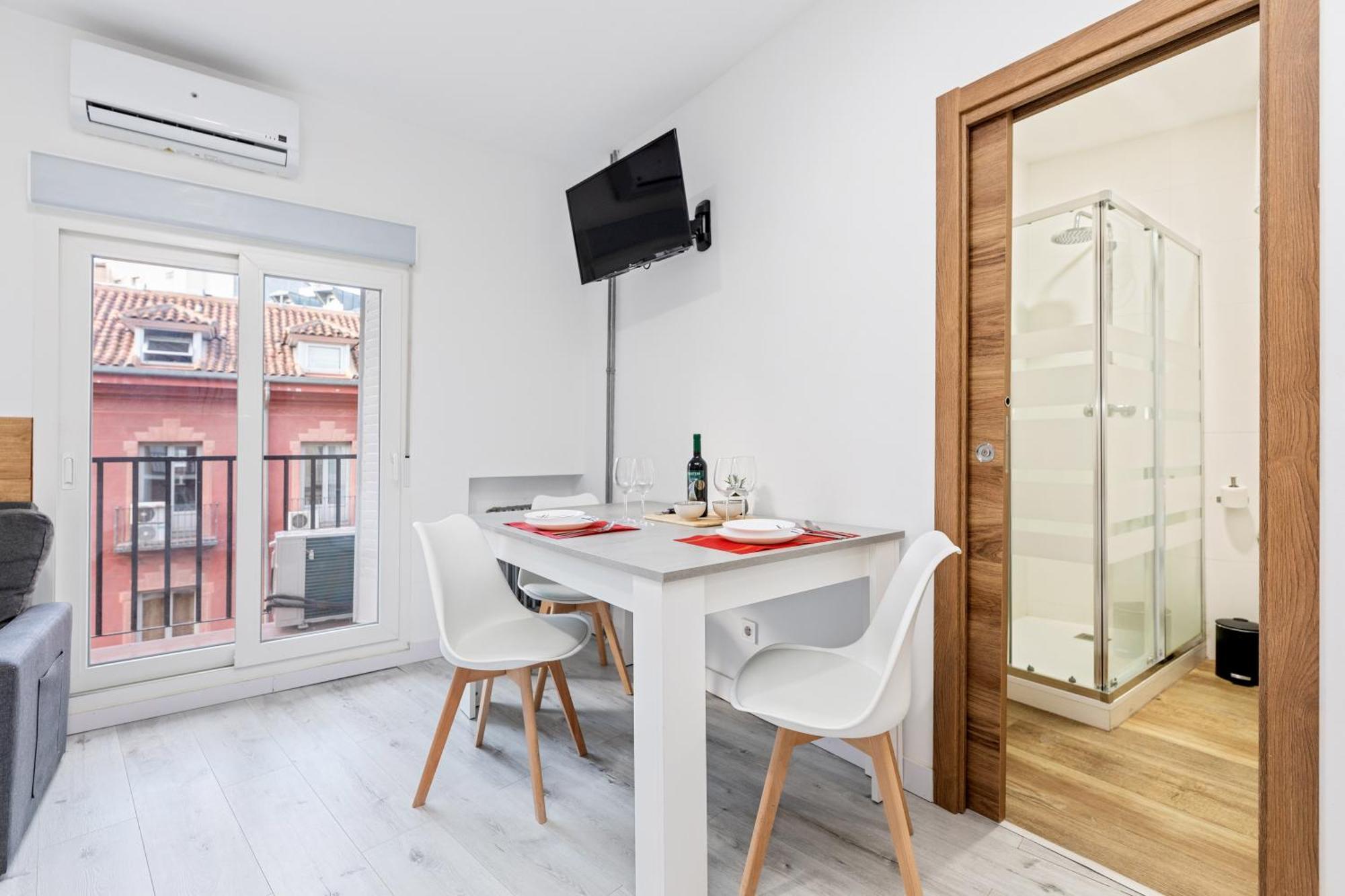 Los Apartamentos Jacinto Benavente Centro Μαδρίτη Εξωτερικό φωτογραφία