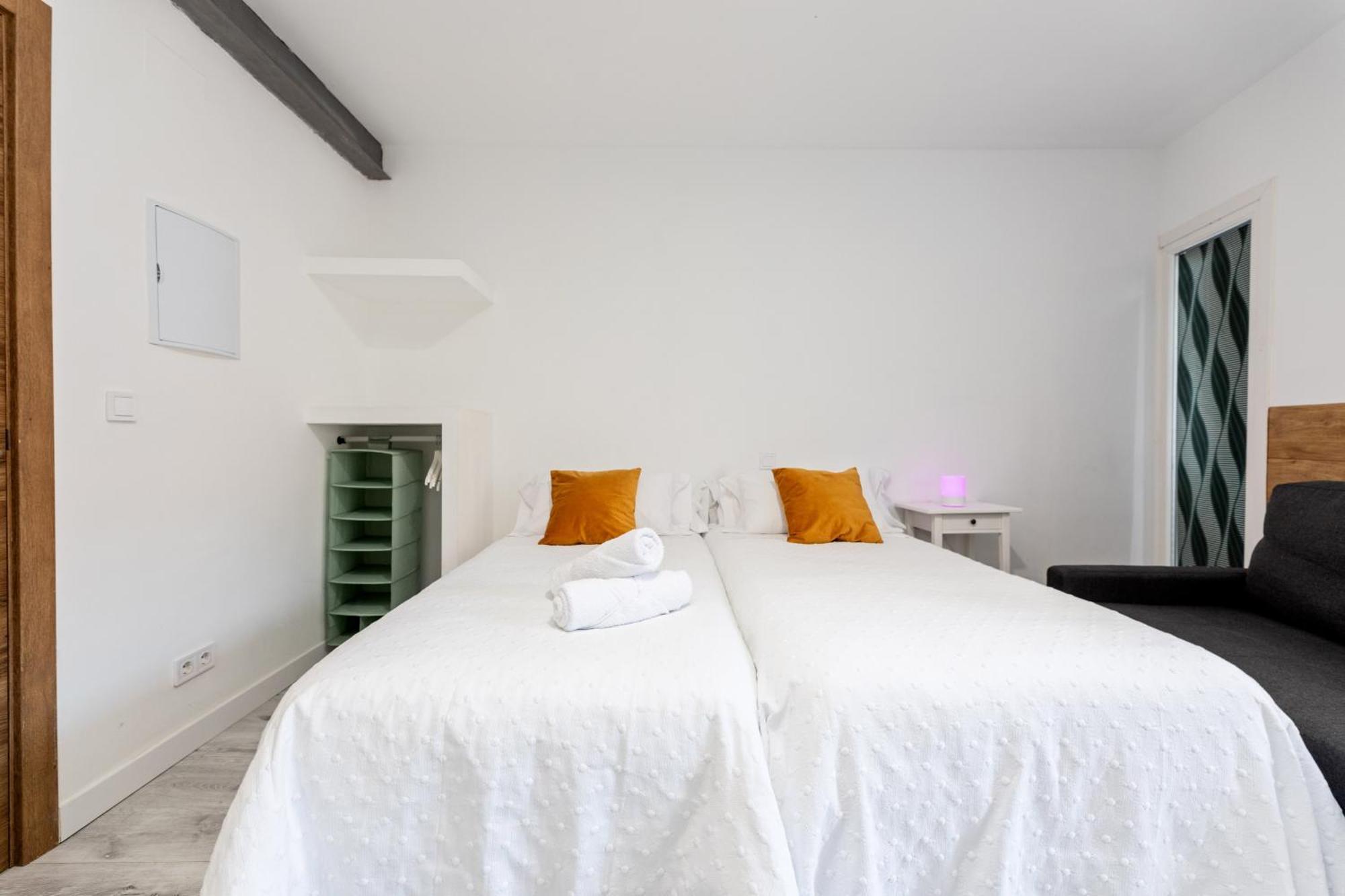 Los Apartamentos Jacinto Benavente Centro Μαδρίτη Εξωτερικό φωτογραφία